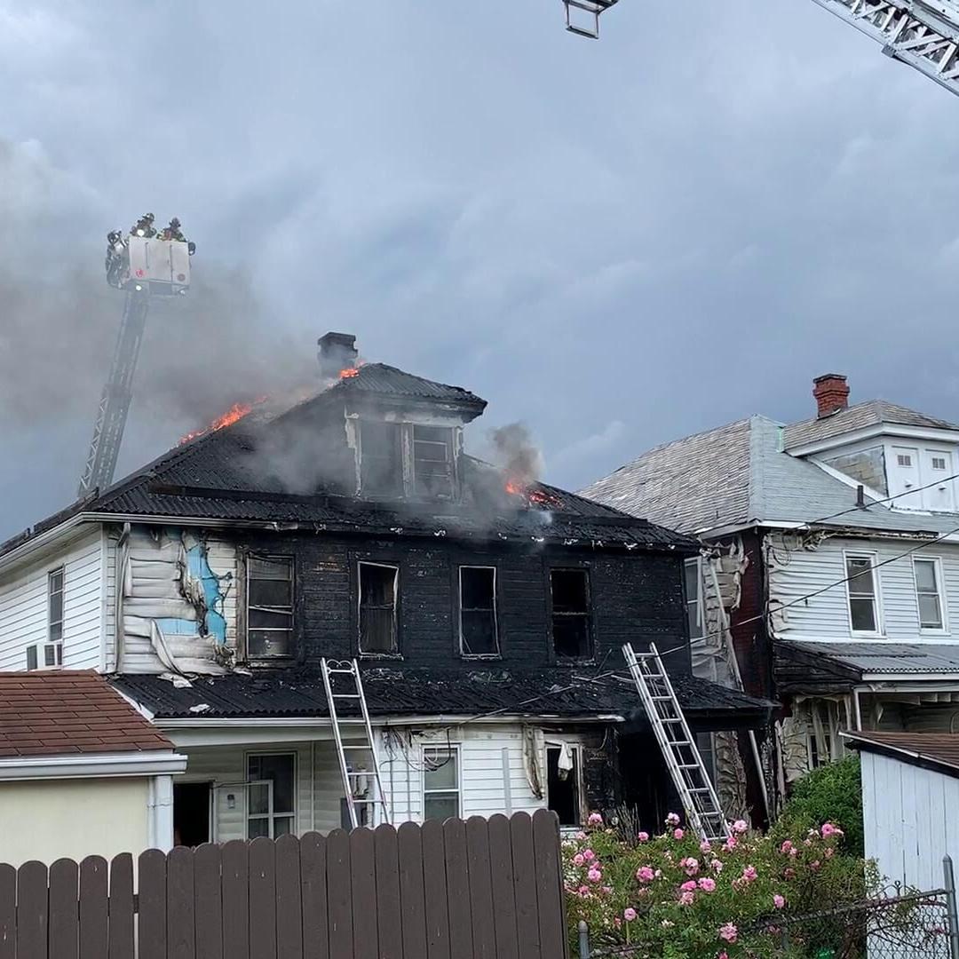 Video: Firefighters battle Seymour Street fire